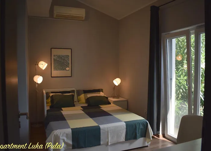 Modern And Elegant In A Quiet Part Of *